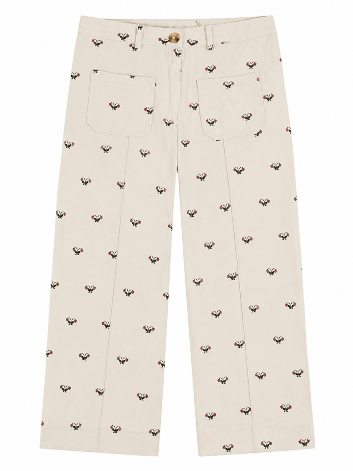 Classic Straight-Leg Denim Jeans in Versatile Wash